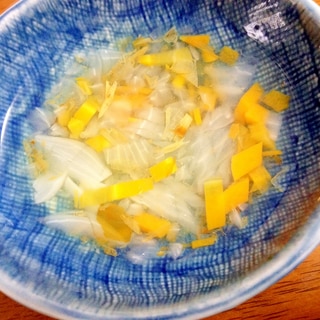 離乳食 中期  人参玉葱のスープ